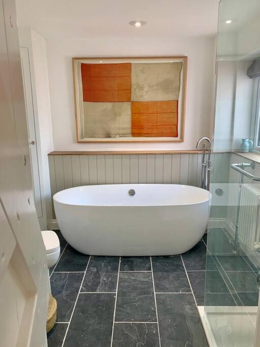 Luxurious Cottage In The Heart Of Falmouth Exterior foto